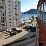 Costa Blanca 2 *